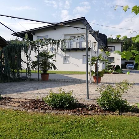 Gemuetliche Wohnung In Velden! Velden am Wörthersee Exteriér fotografie
